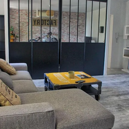 Hébergement de vacances The Loft Factory 4 Rooms River View + Garden Lormont