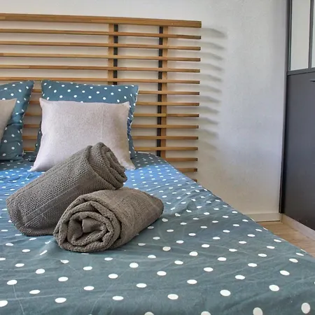 The Loft Factory 4 Rooms River View + Garden Lormont