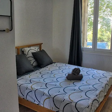 The Loft Factory 4 Rooms River View + Garden Hébergement de vacances